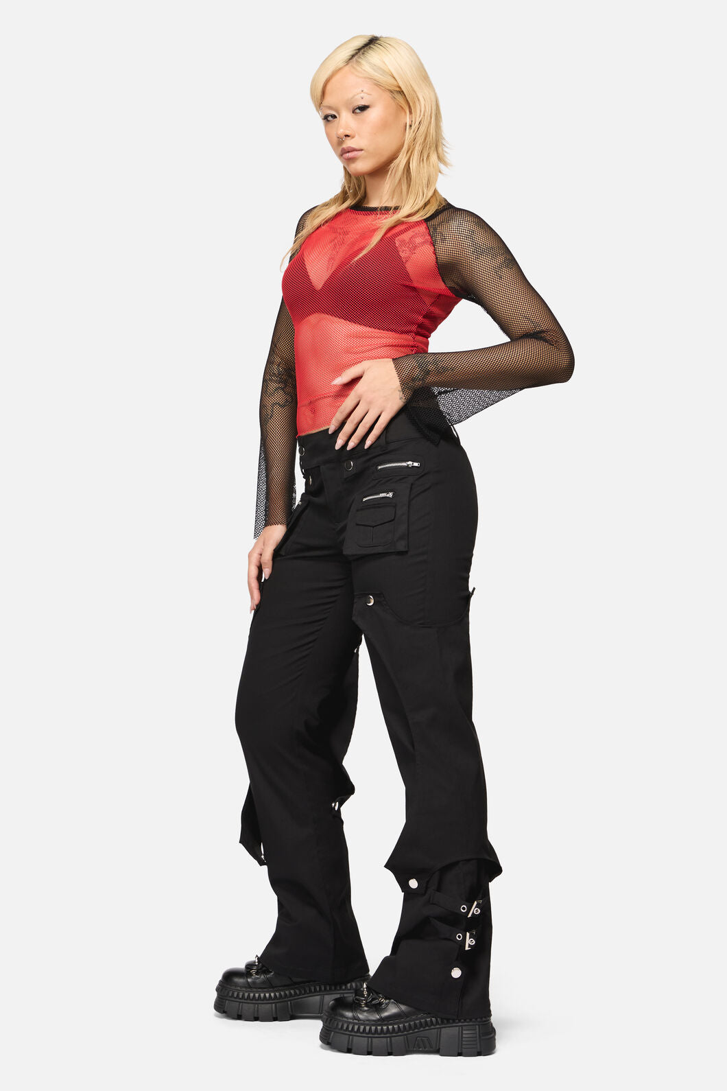 Black Friday - Eyes Closed Slim Fit Cargo - black