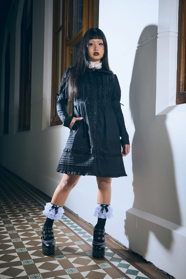 Black Friday - Estate Frill Dress - black