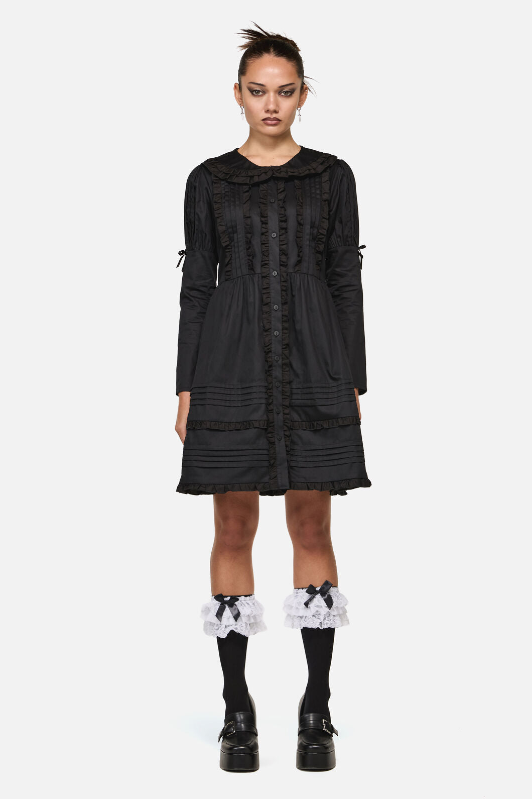 Black Friday - Estate Frill Dress - black