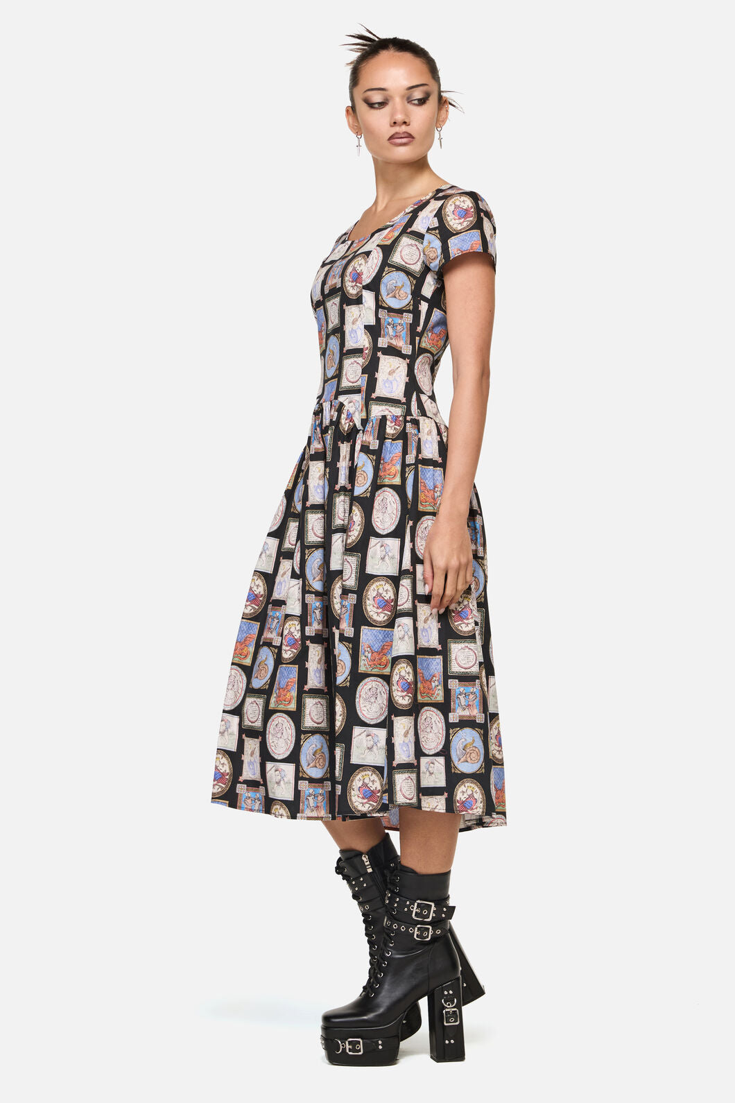 Black Friday - Cloister Goth Midi Dress - black