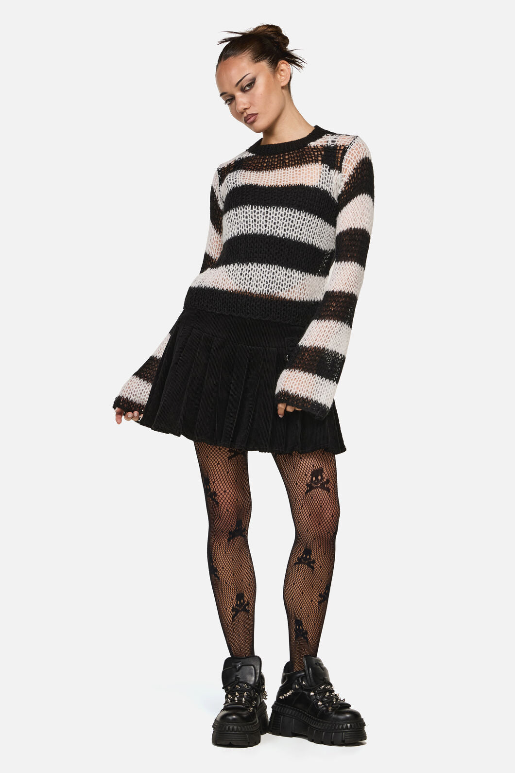 Black Friday - Beast Stripe Knit - black-white