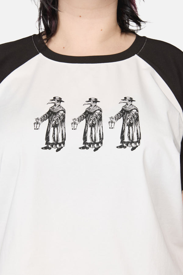 Black Friday - Curve Grim Goth Raglan Tee - cream
