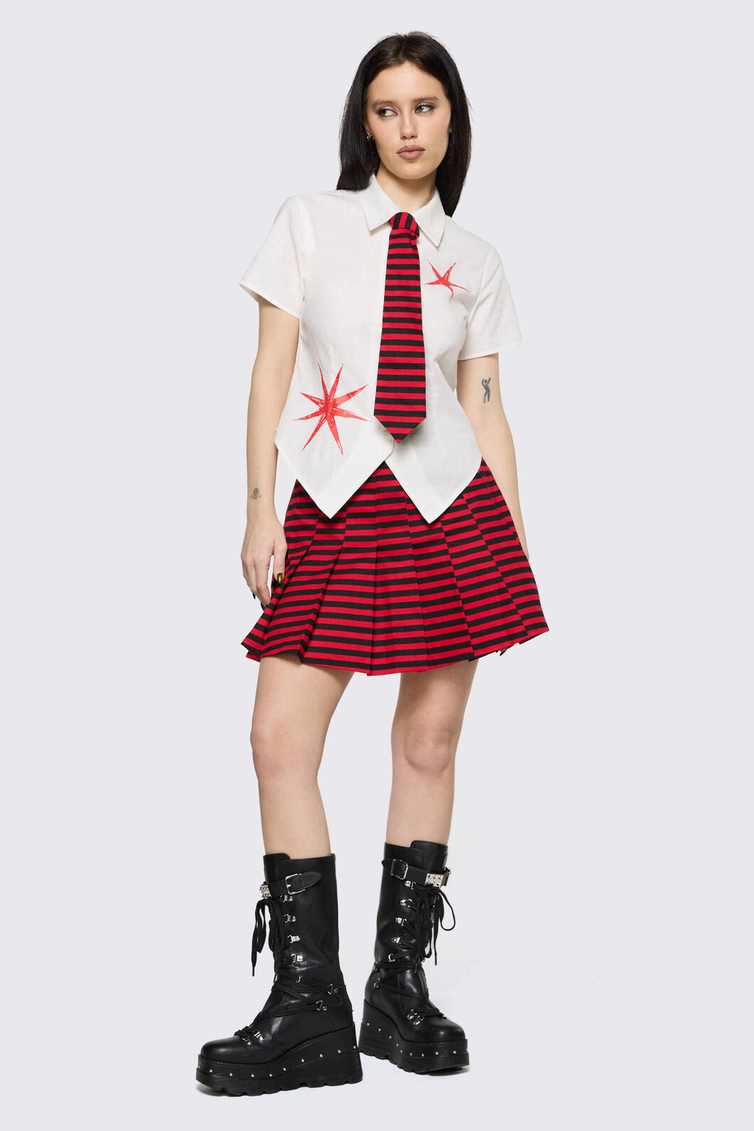 Black Friday - Trad Emo Tie Fitted Blouse - off-white