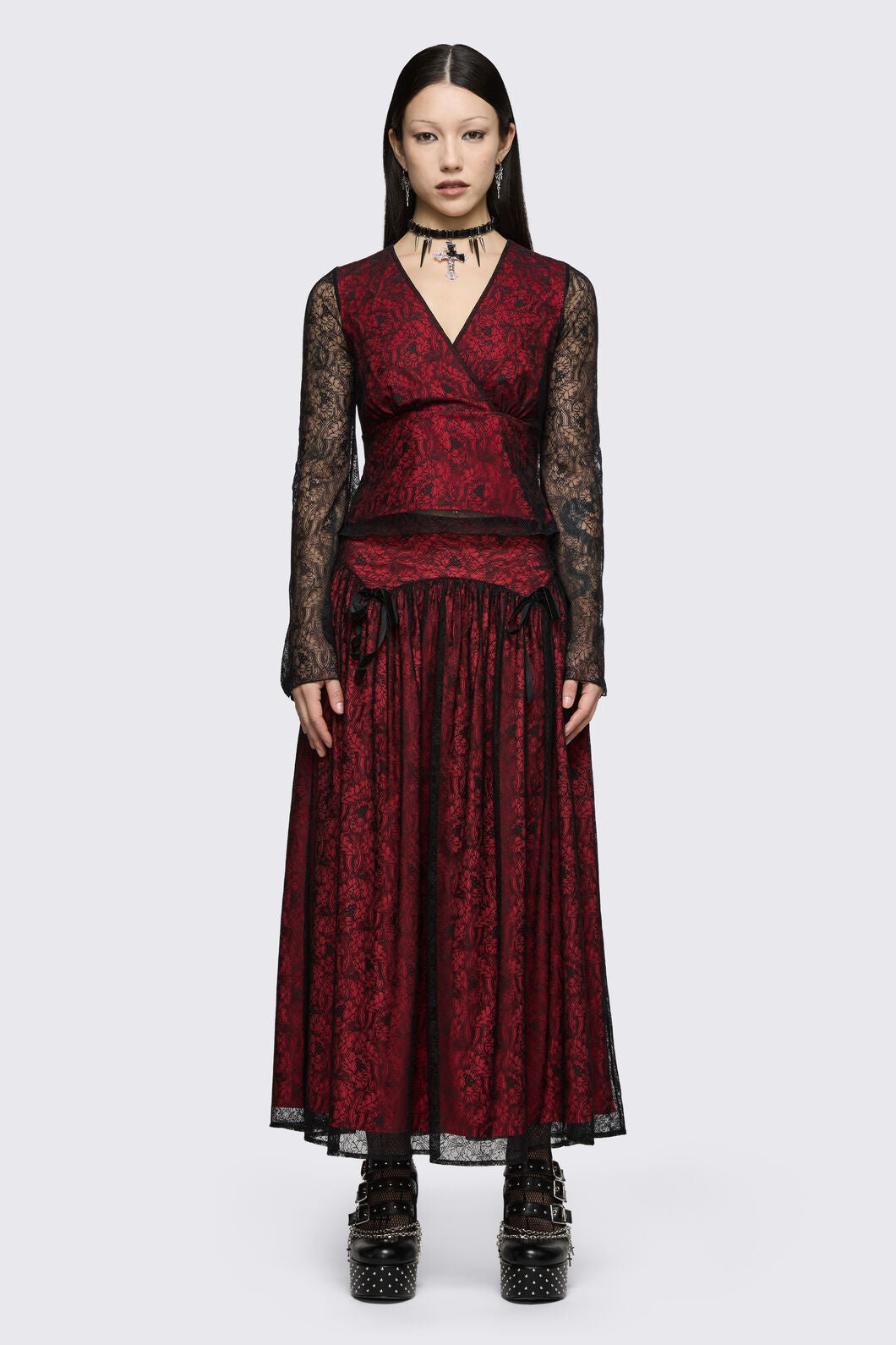 Black Friday - Sunday Lace Top - black-red