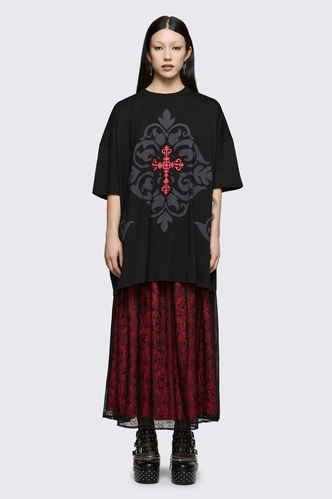 Black Friday - Sunday Oversized Tee - black