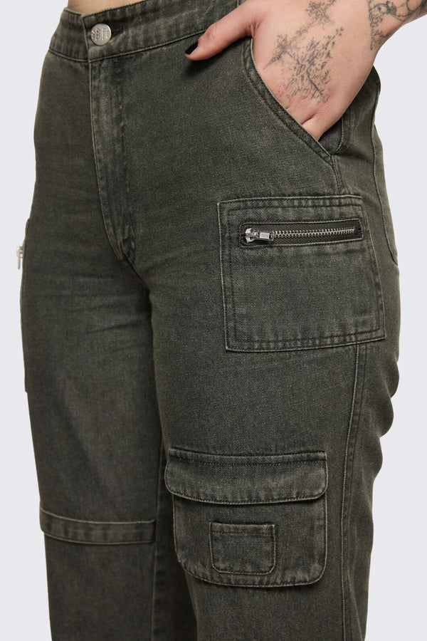 Black Friday - Shelter Cargo Pant - olive