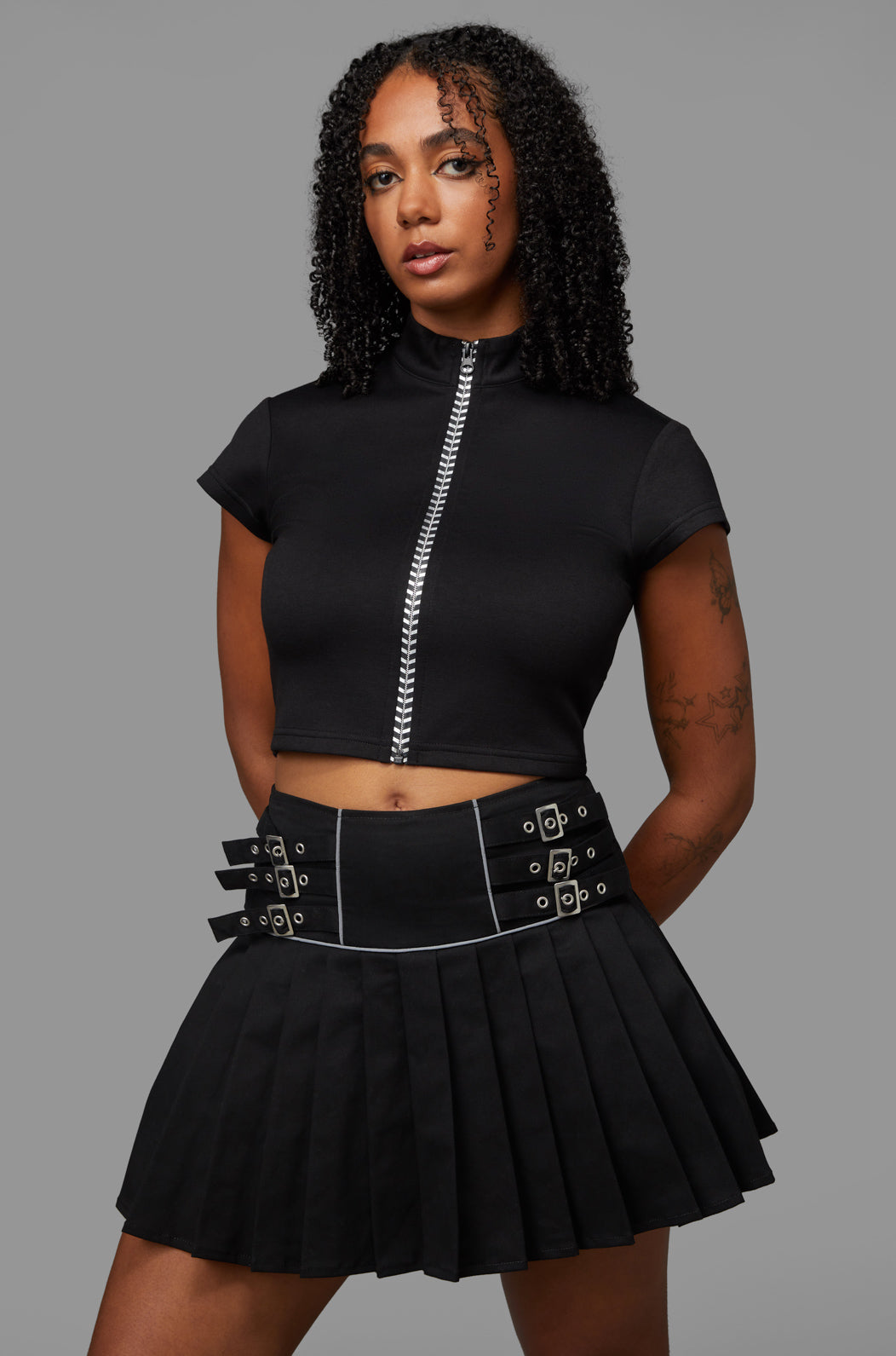 Black Friday - Starship Top - black