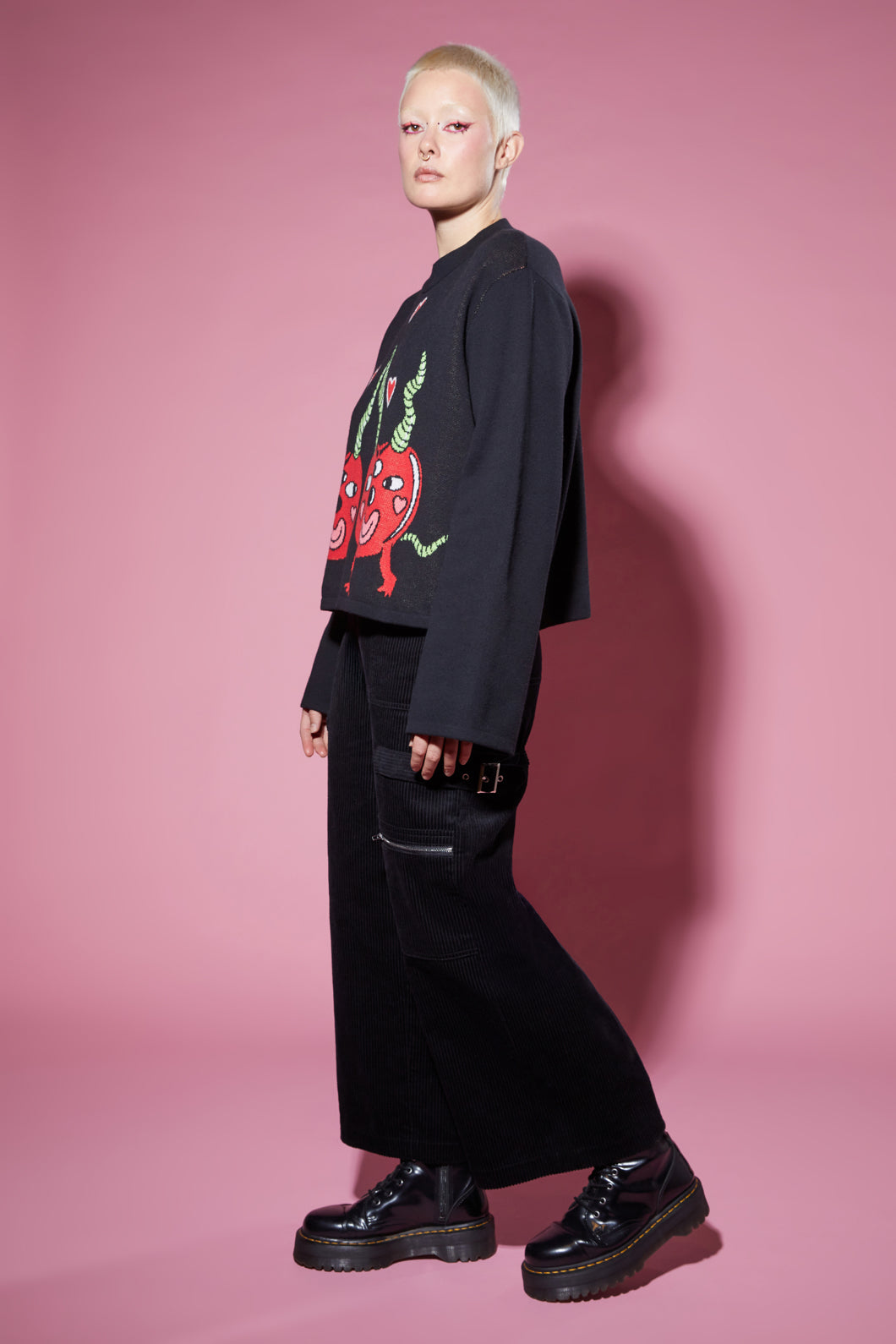 Black Friday - Cherry Poppin' Skivvy - black