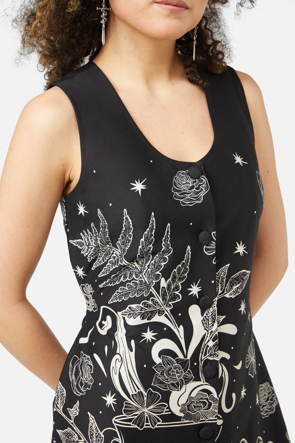Black Friday - Witches Room Pinafore - black
