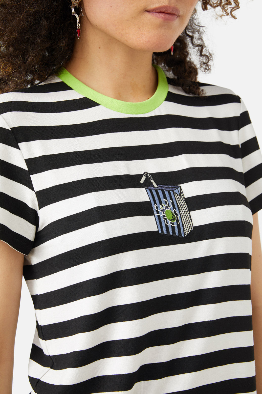 Black Friday - Spooky Tee - black-white