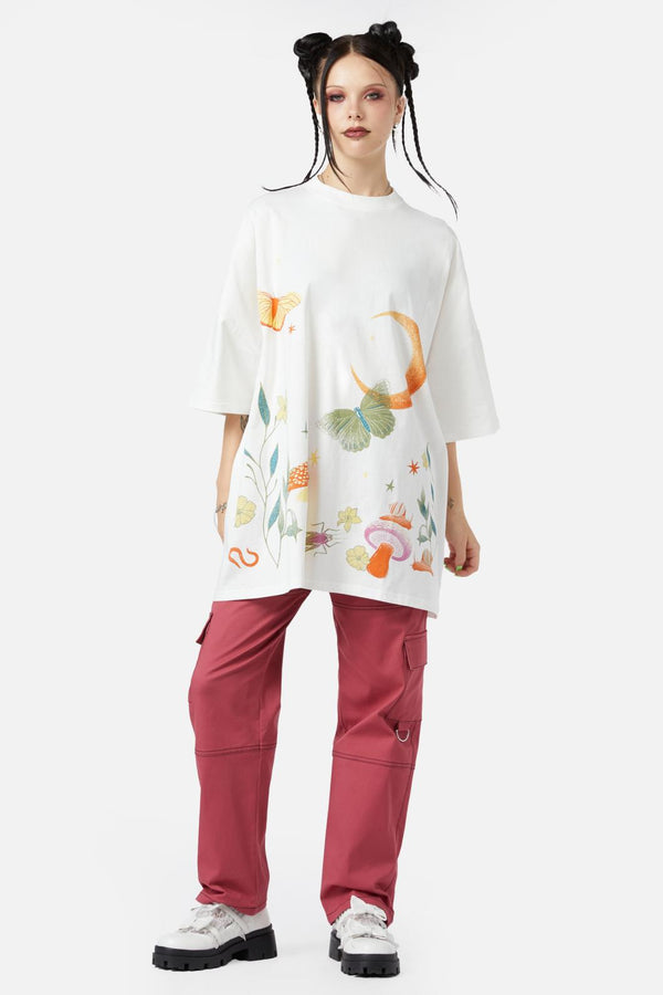 Black Friday - Scenic Nights OS Tee - cream