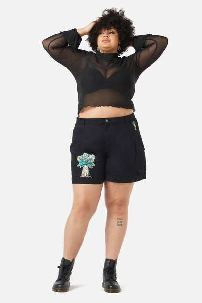 Black Friday - Curve Cutie Mandrake Short - black