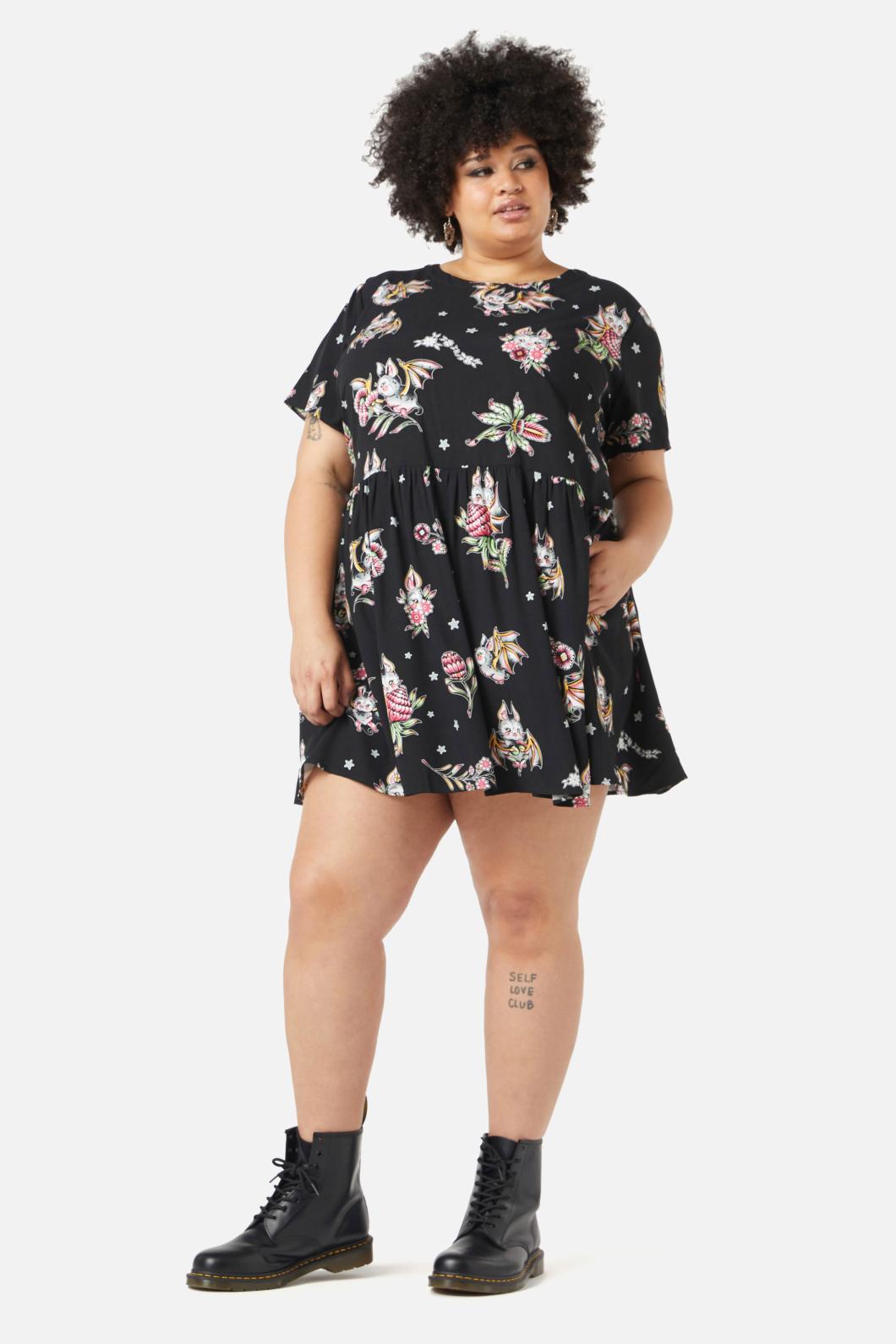 Black Friday - Curve Fruity Bats Dress - black