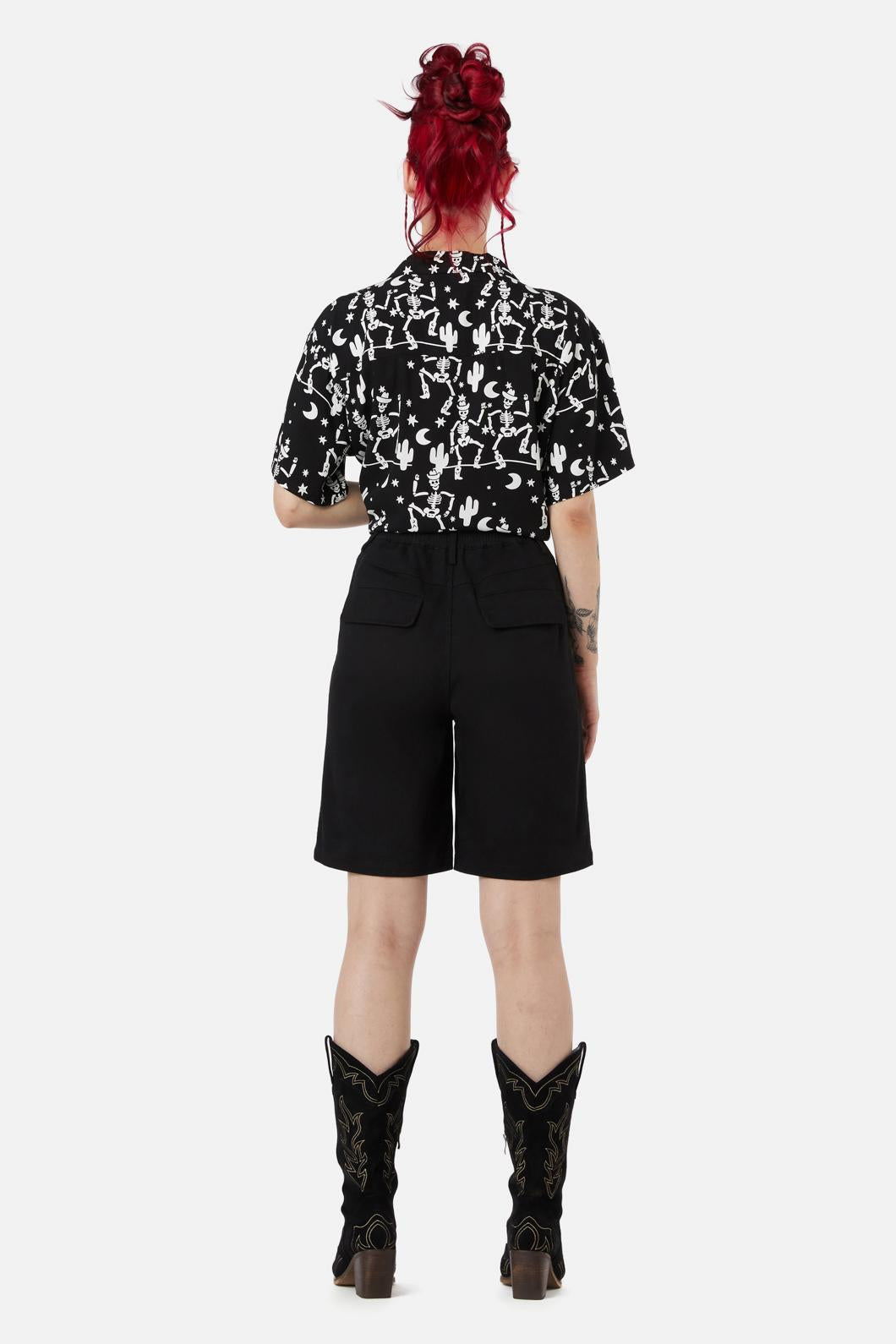 Black Friday - Boothill Shorts - black