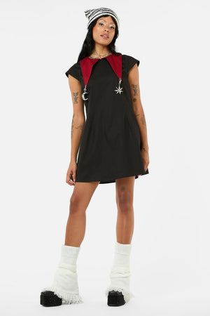 Black Friday - Puppet Show Shift Dress - black
