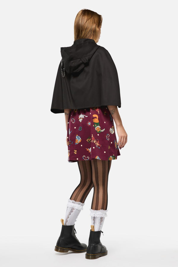 Black Friday - Iykyk Kitty Cape - black