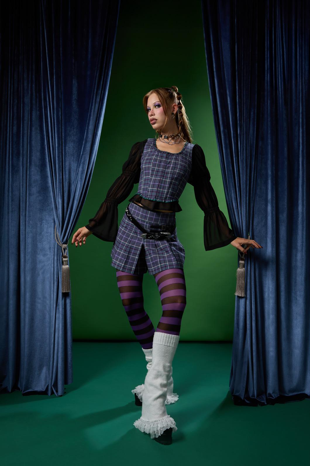 Black Friday - Thistle Folk Top - black