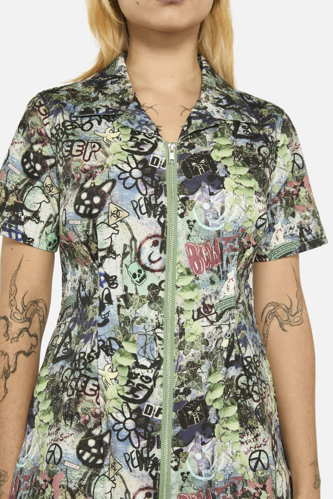 Black Friday - Laneway Zip Print SS Skater Dress - multi