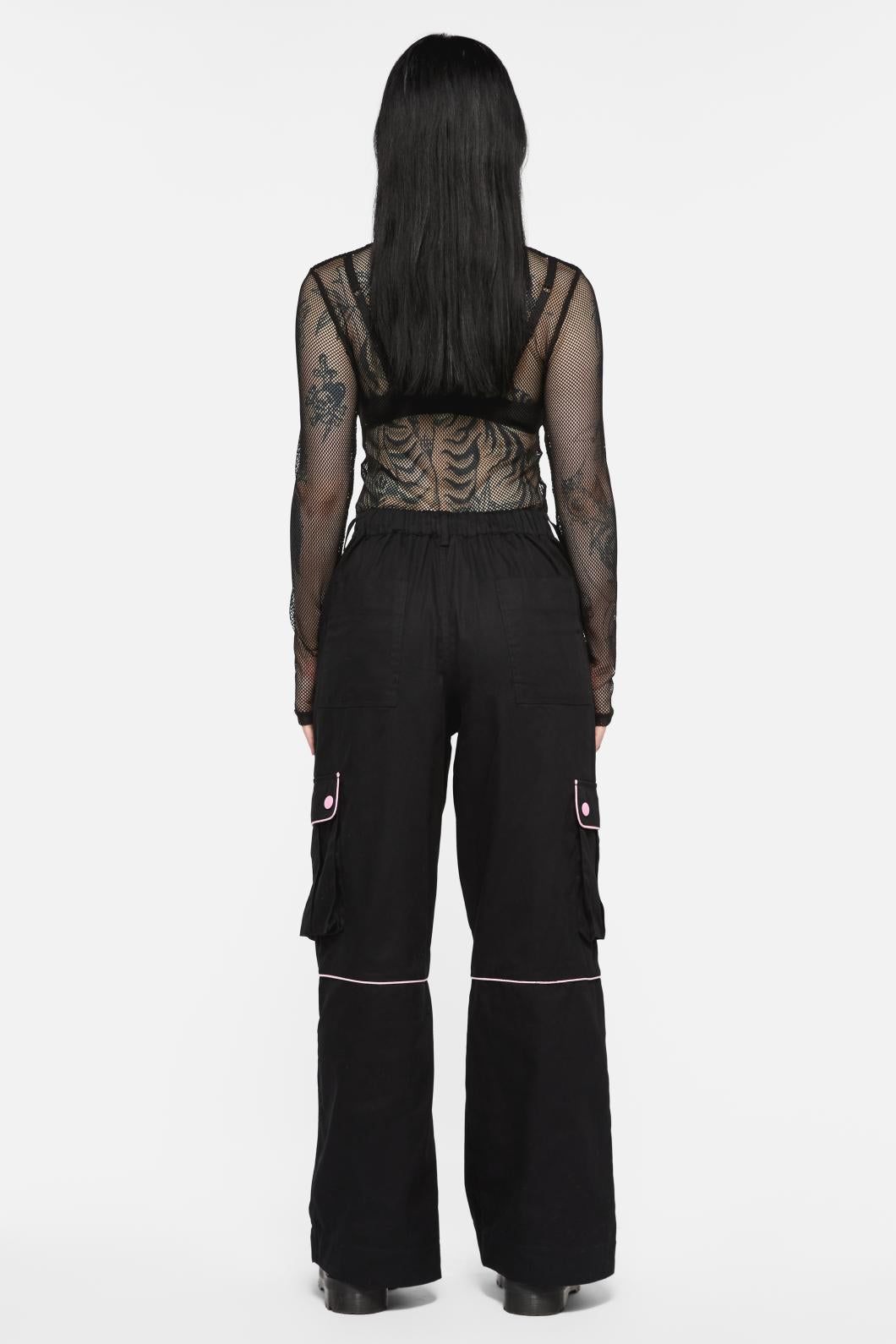Black Friday - Dragon Scales Tartan Contrast Cargo - black-pink