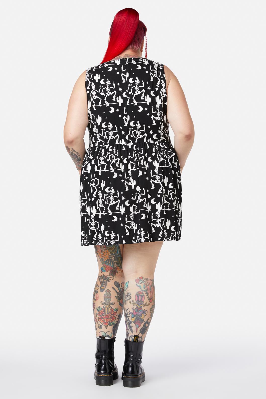 Black Friday - Curve Boothill Dress - black