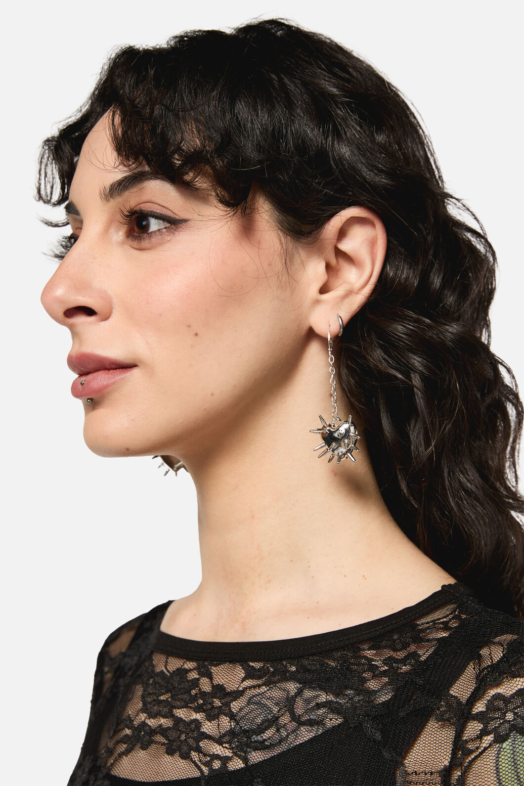 Black Friday - Spiked Heart Chain Earrings - silver