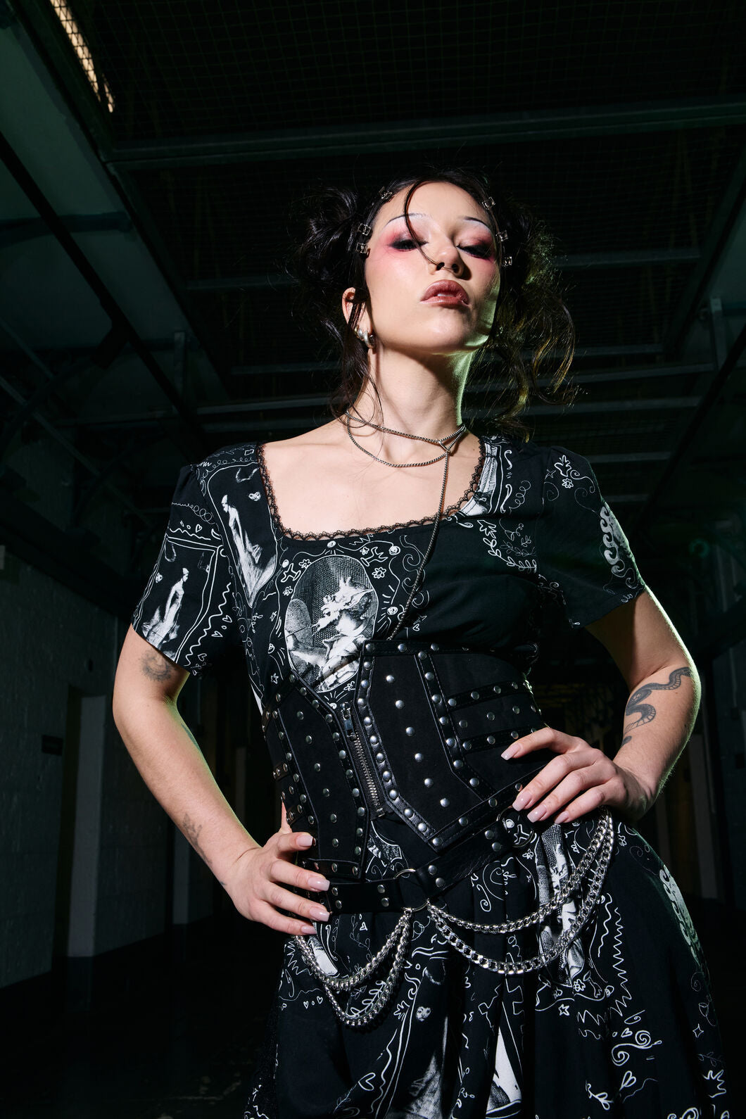 Black Friday - Studded Zip Waist Belt - black