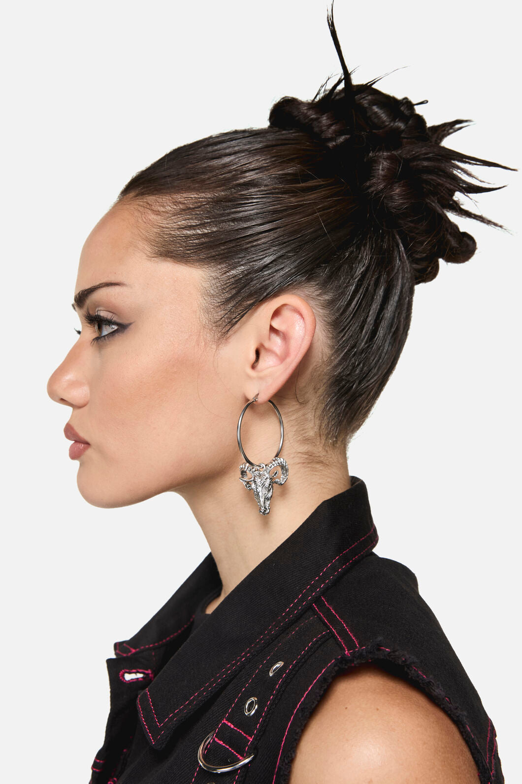 Black Friday - Rams Head Hoops - silver