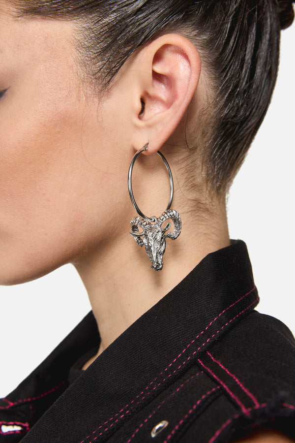 Black Friday - Rams Head Hoops - silver