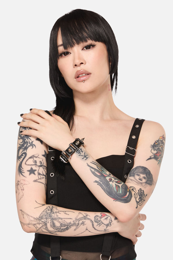 Black Friday - Spike & Link Cuff - black