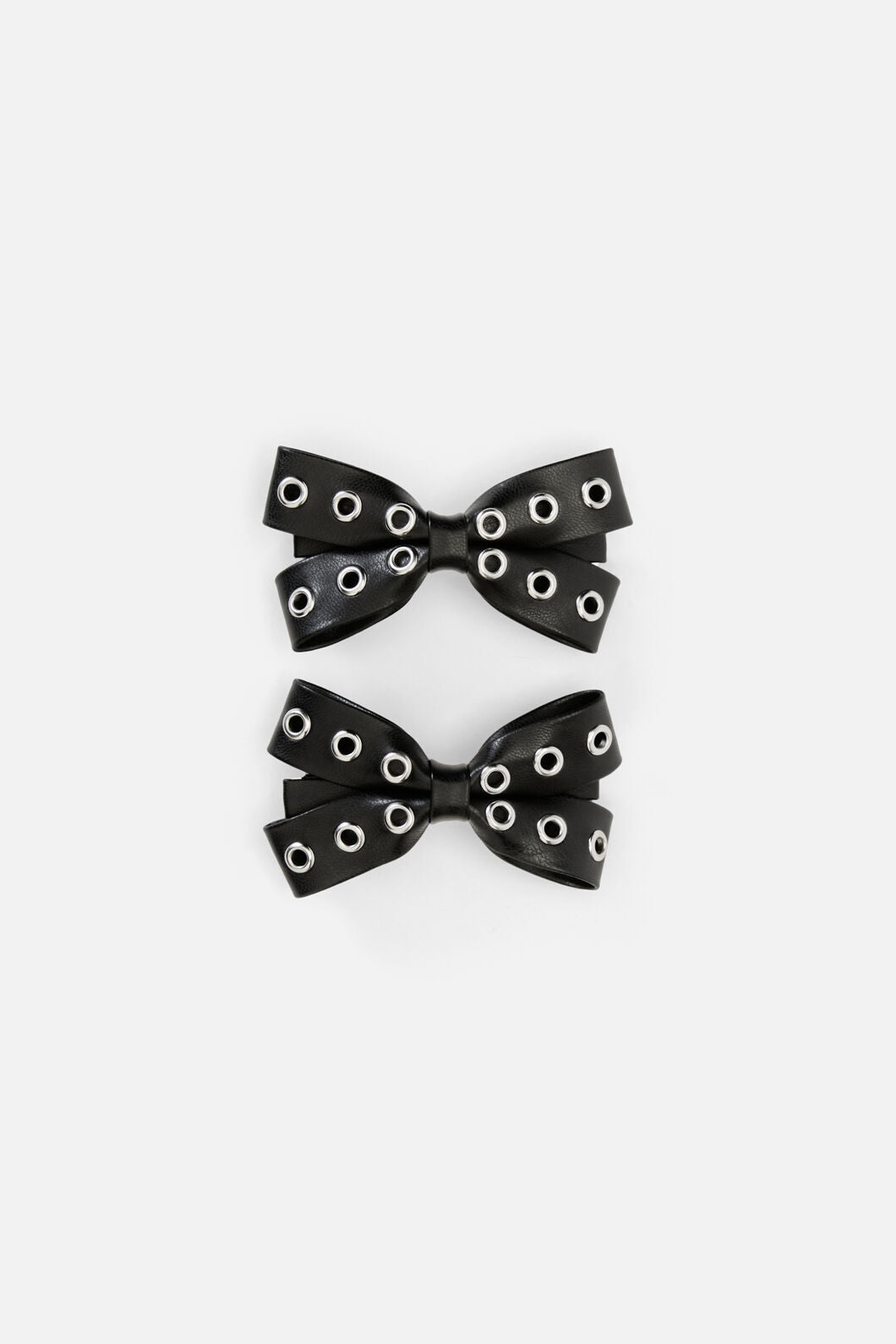 Black Friday - Eyelet Bow Clip - black