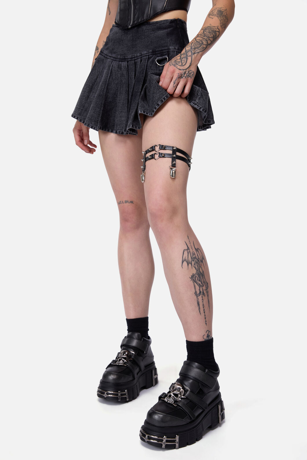 Black Friday - Stud Heart Ring Garter - black