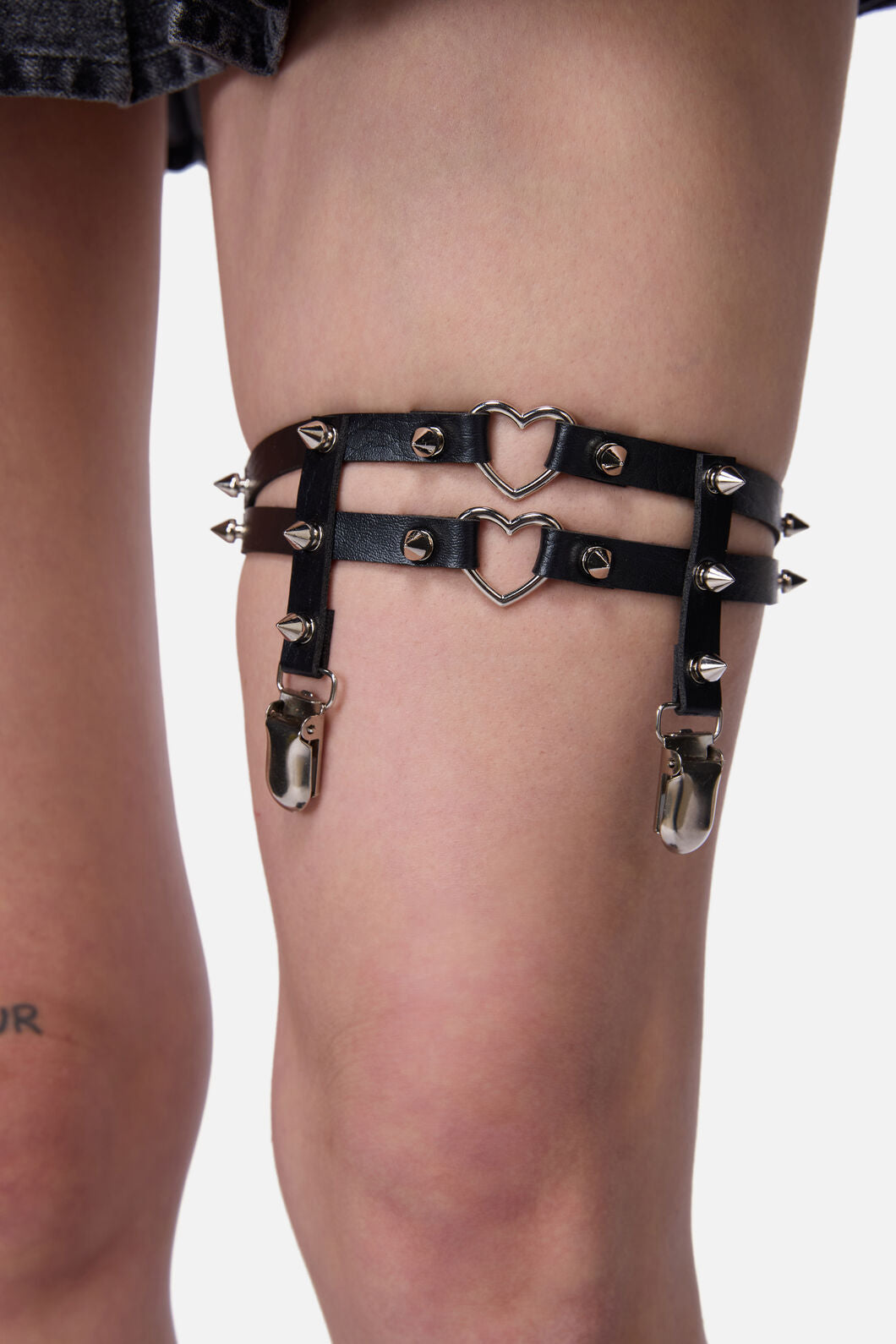 Black Friday - Stud Heart Ring Garter - black