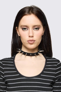 Black Friday - Spike Narrow Choker - black