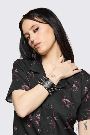 Black Friday - Spike Skull Cuff - black