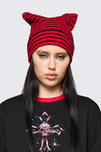 Black Friday - Pointed Knitted Beanie - black-red