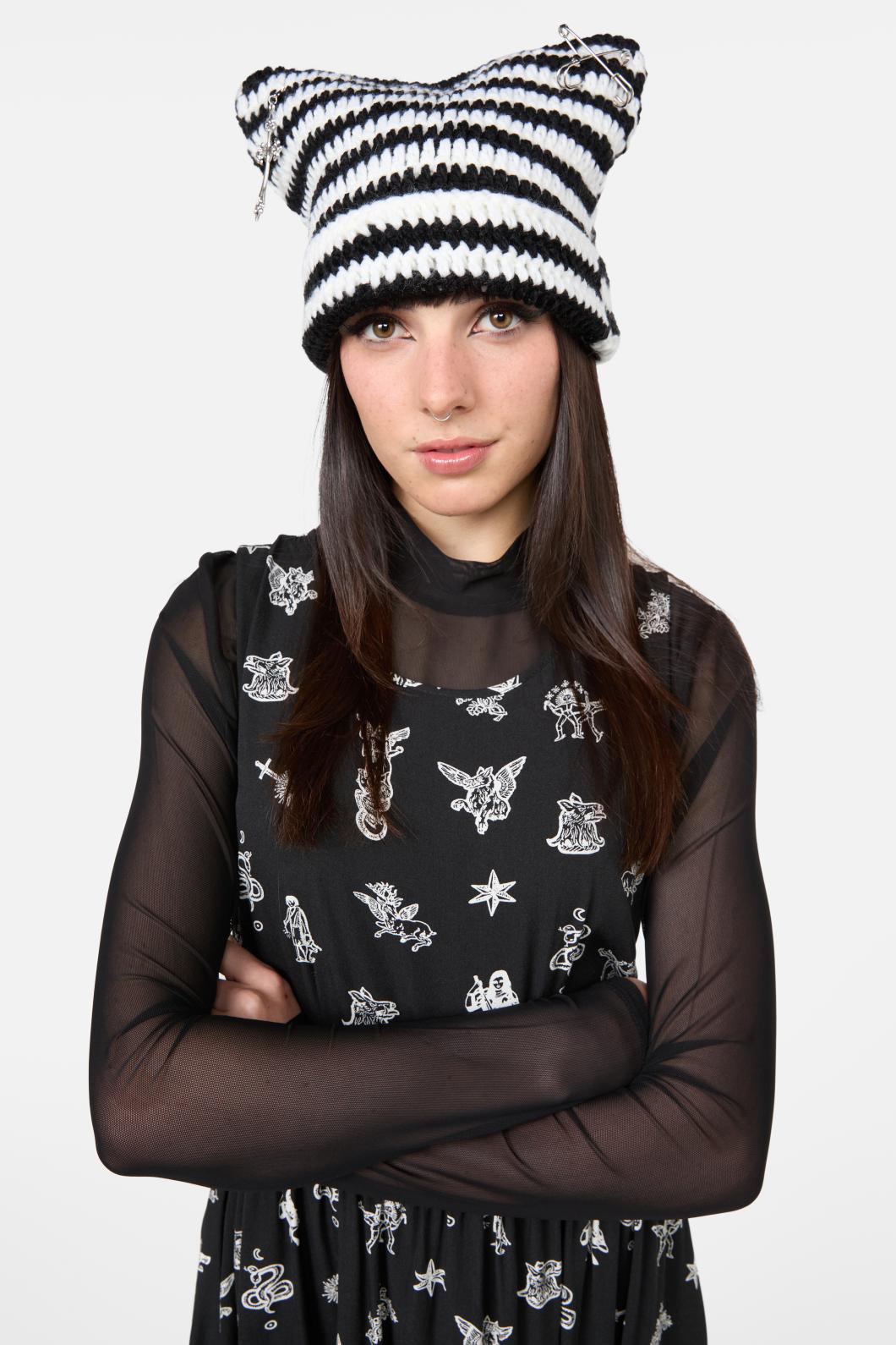 Black Friday - White Charming Stripe Beanie - black-white