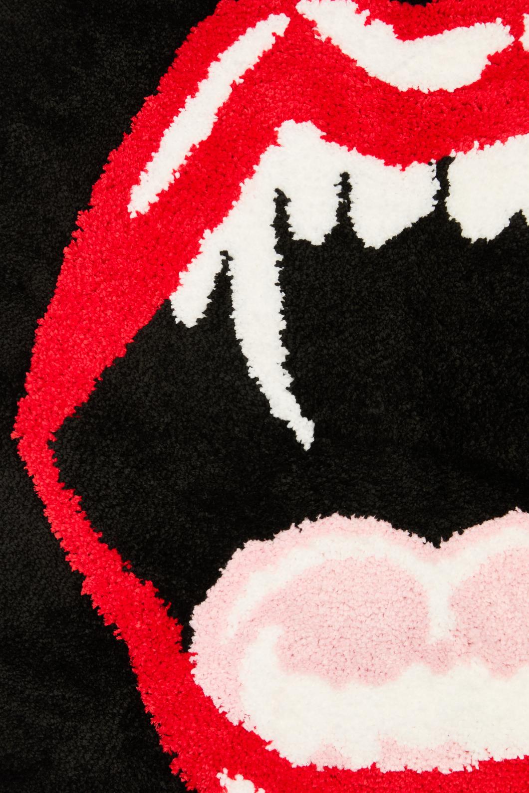 Black Friday - Immortal Love Rug - black