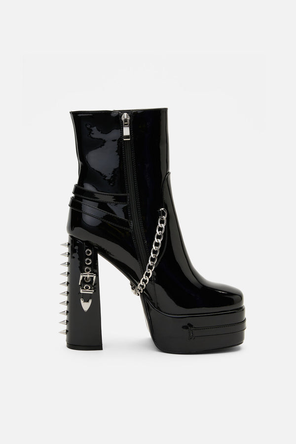 Black Friday - Buckle Patent Heel Boots - black