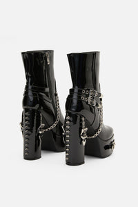 Black Friday - Buckle Patent Heel Boots - black