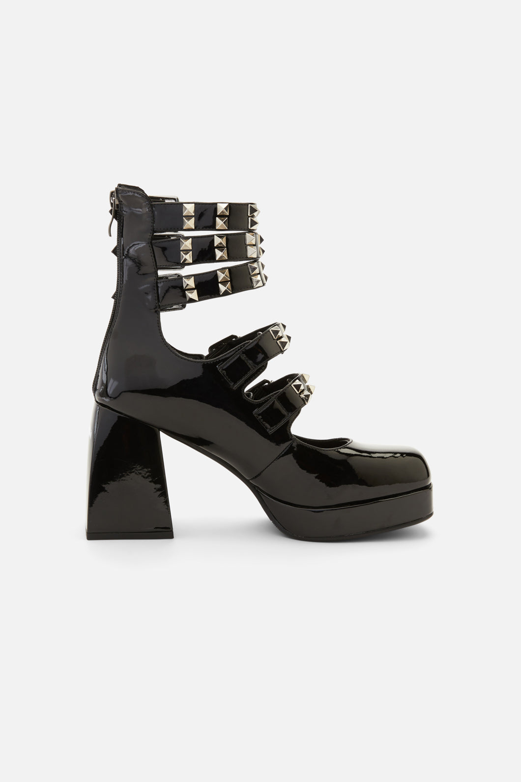 Black Friday - Strapping Shoes - black