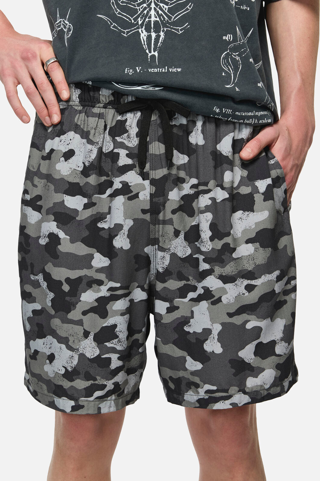 Dangerfield - Disruptive Camo Trunk - grey