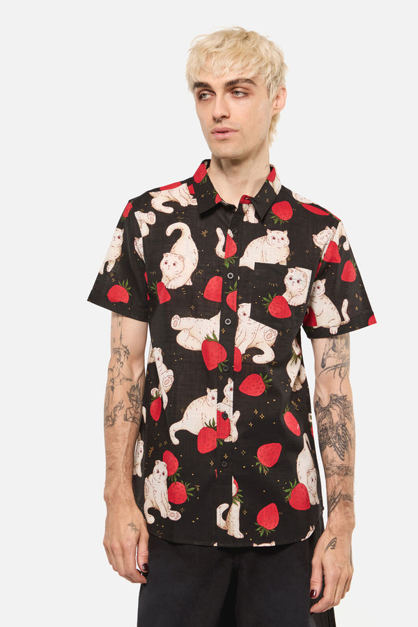 Dangerfield - Strawberry Cats SS Shirt - black