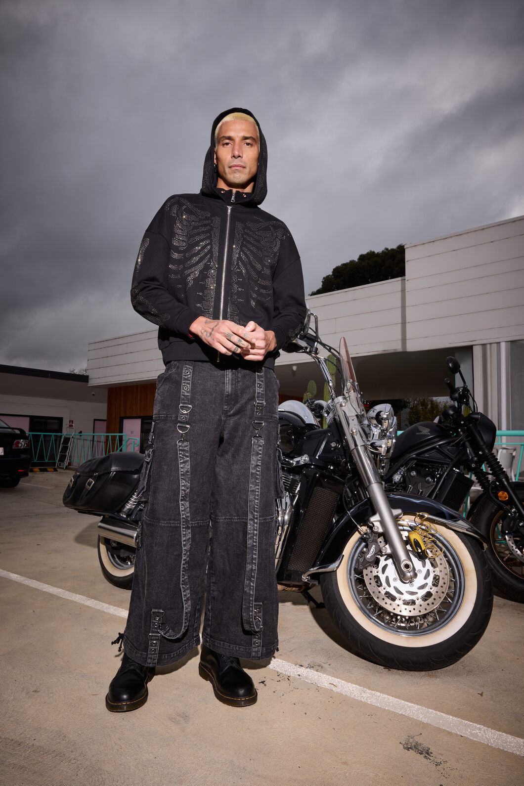 Dangerfield - Skele Diamonte Zipper Hoodie - black