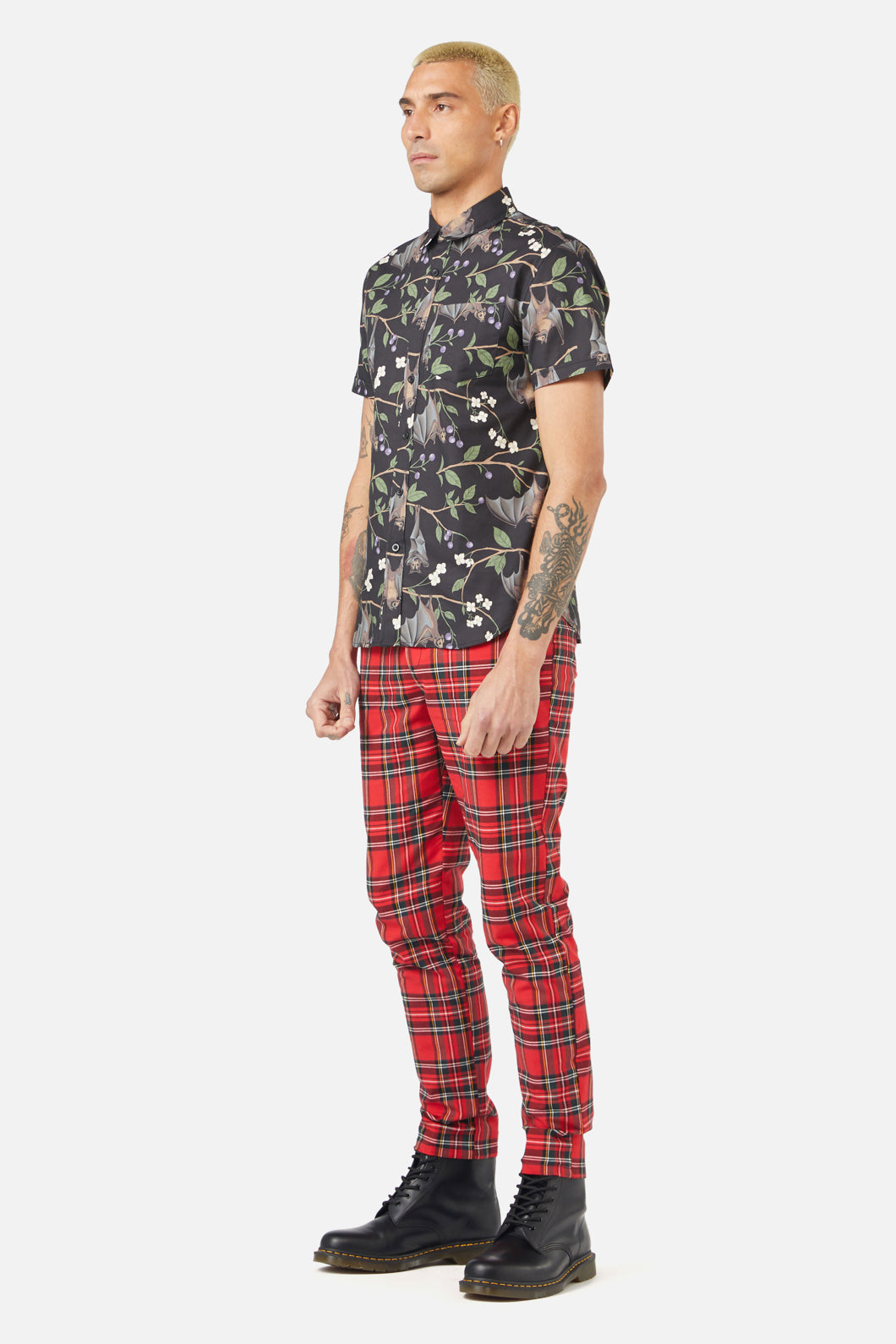 Dangerfield - Old World SS Shirt - black