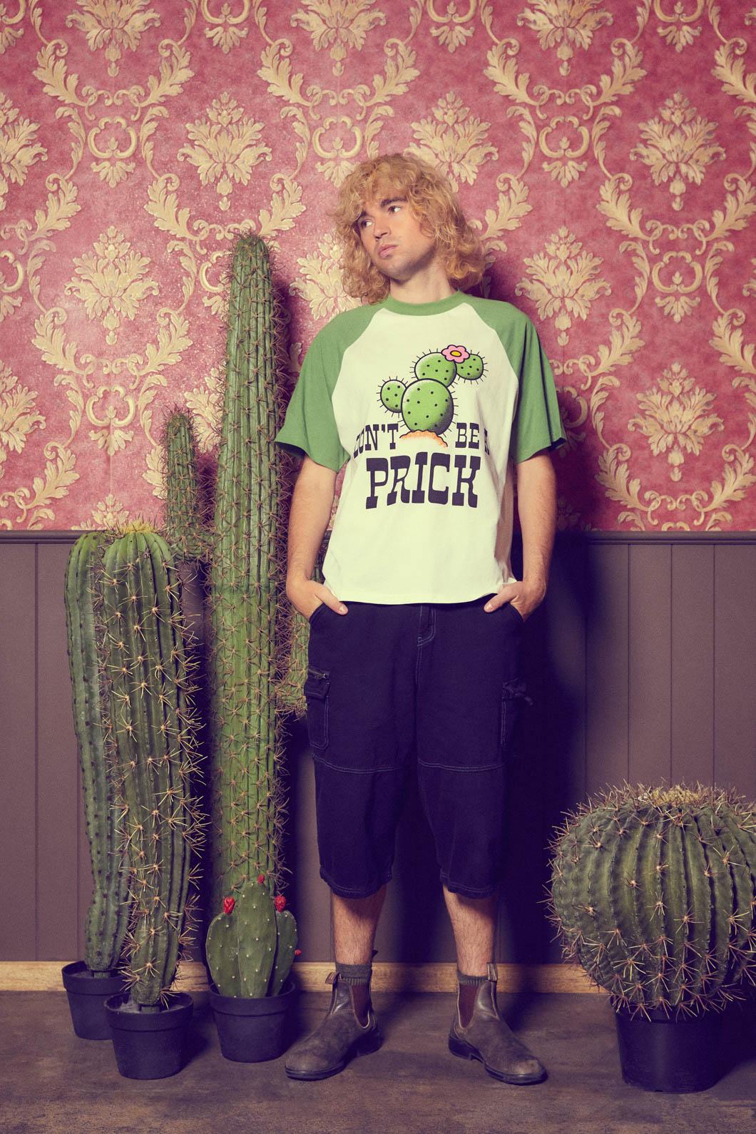 Dangerfield - Prick Me Tee - cream-green