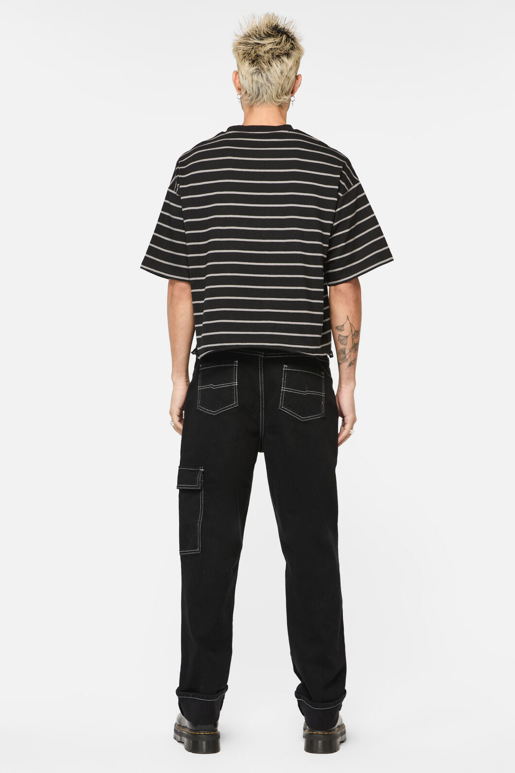 Dangerfield - Scribbles StripeyDistressedTee - black-grey