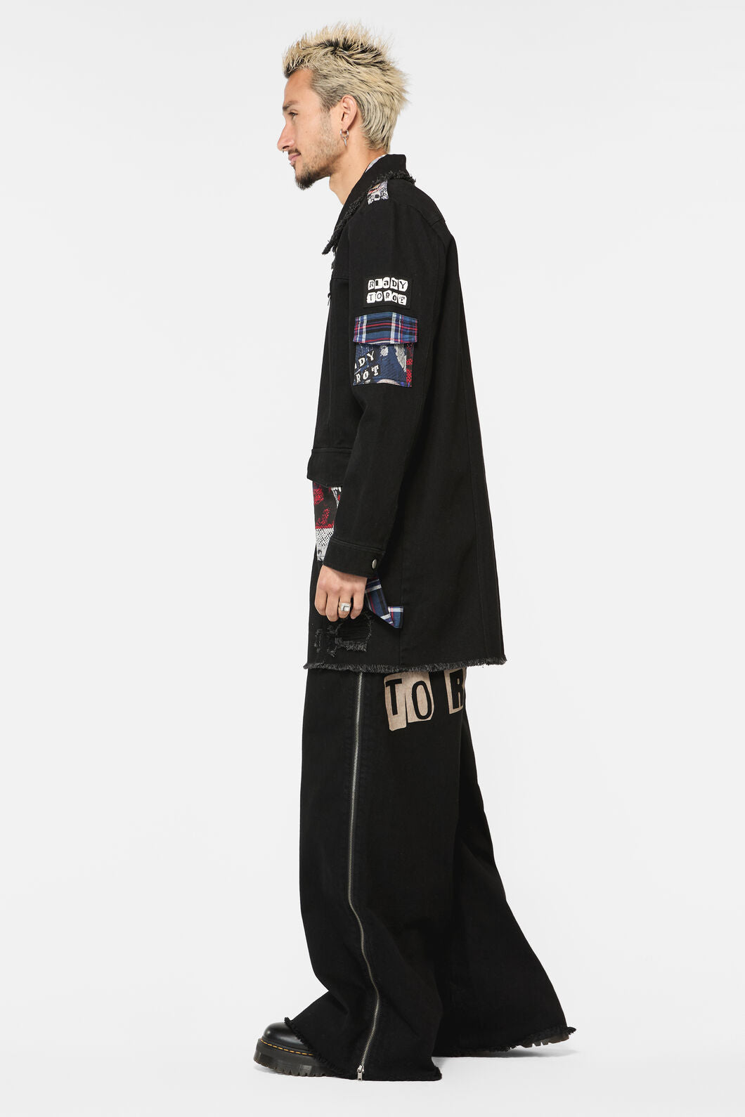 Dangerfield - Rot Grunge Denim Jacket - black