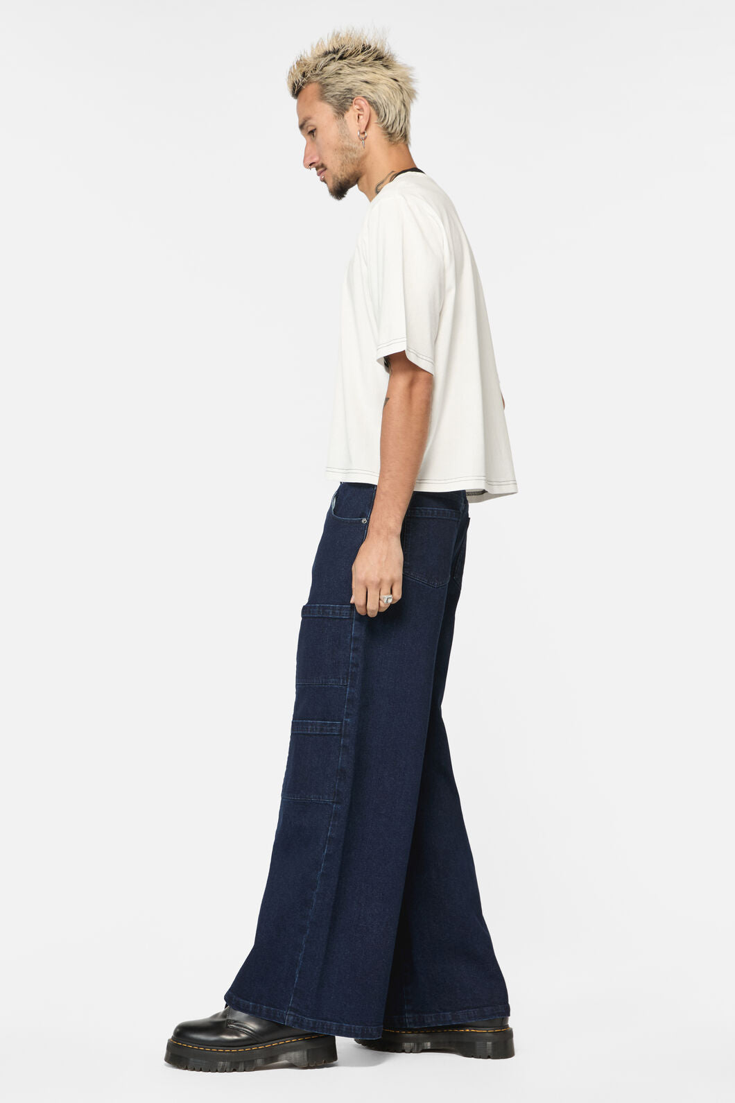 Dangerfield - Catkins Cropped Unisex Tee - white