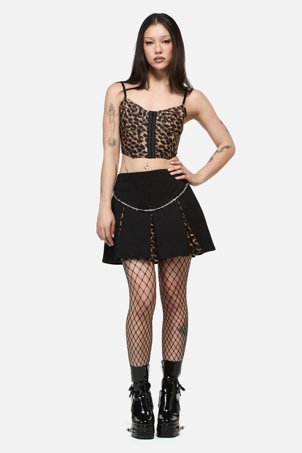 Dangerfield - LeopardContrastPleatGrngeSkort - black