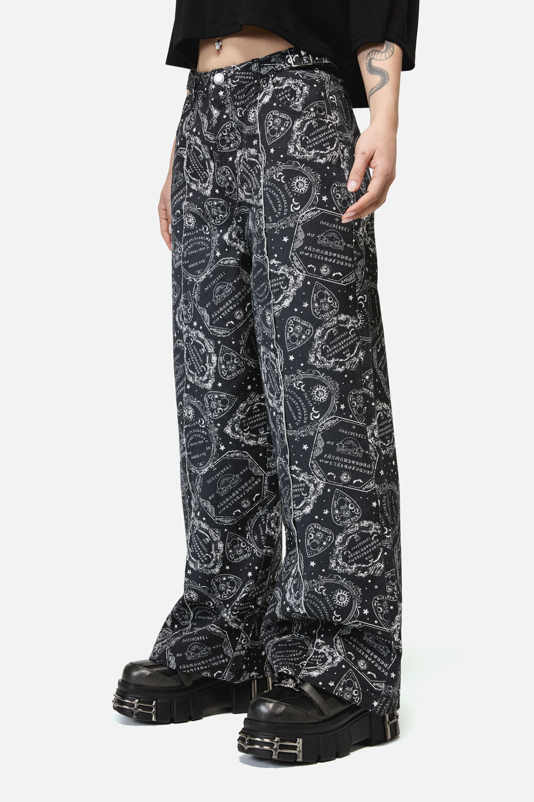 Dangerfield - Séance Print Goth Relaxed Jean - black